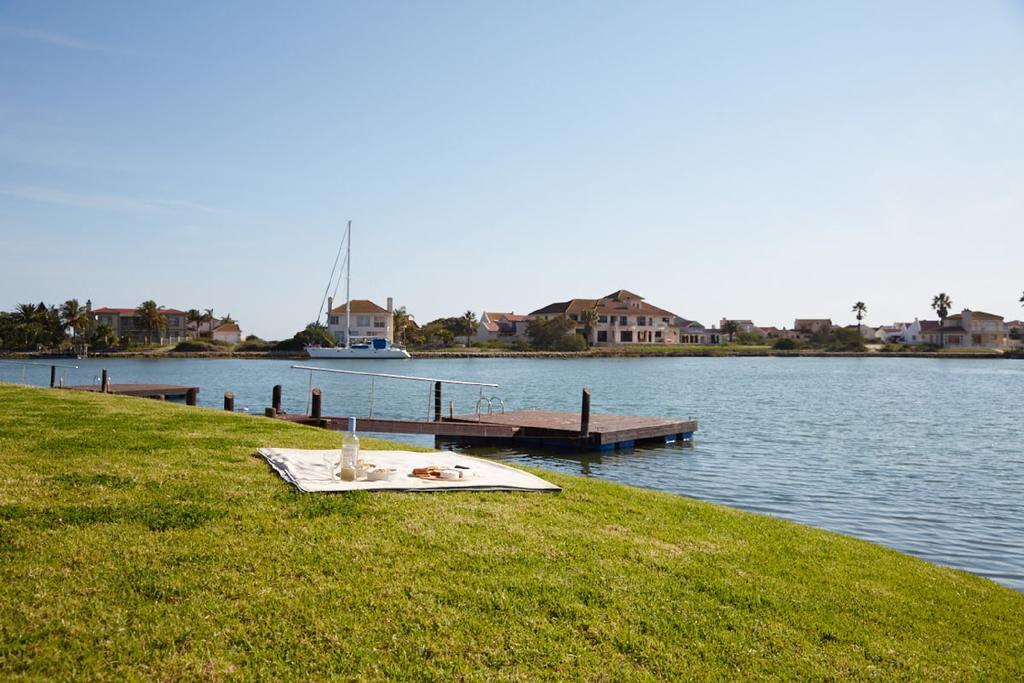 First Group Port Owen Marina Apartment Велдриф Екстериор снимка