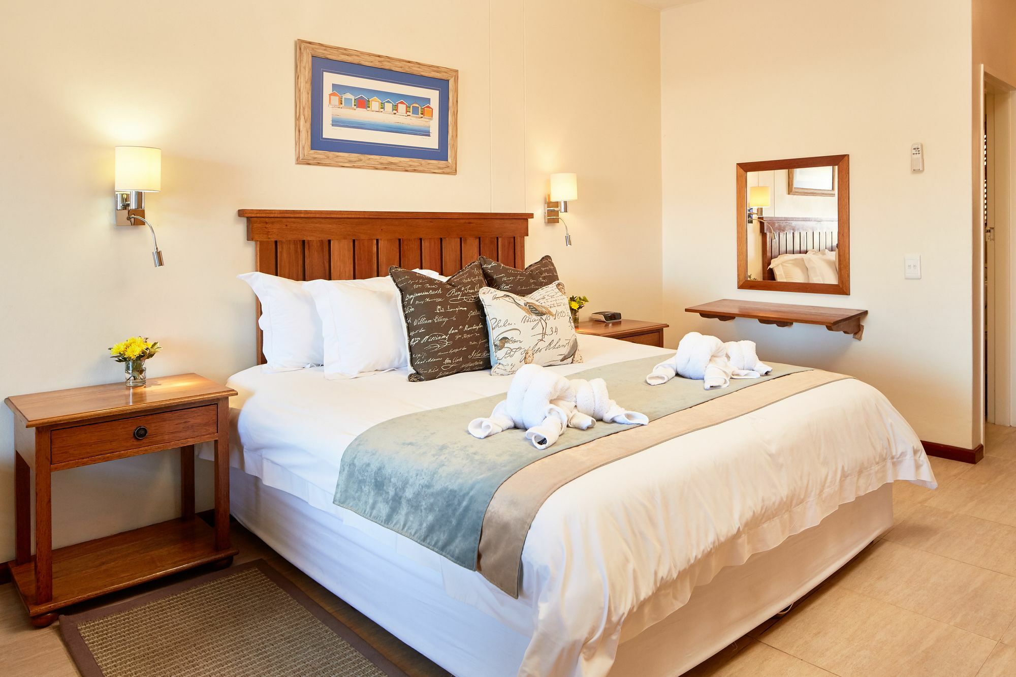 First Group Port Owen Marina Apartment Велдриф Екстериор снимка