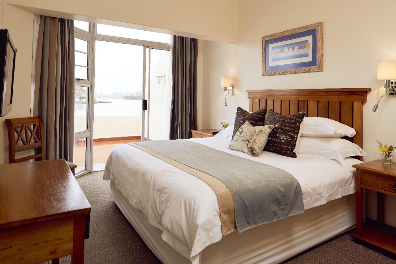 First Group Port Owen Marina Apartment Велдриф Екстериор снимка