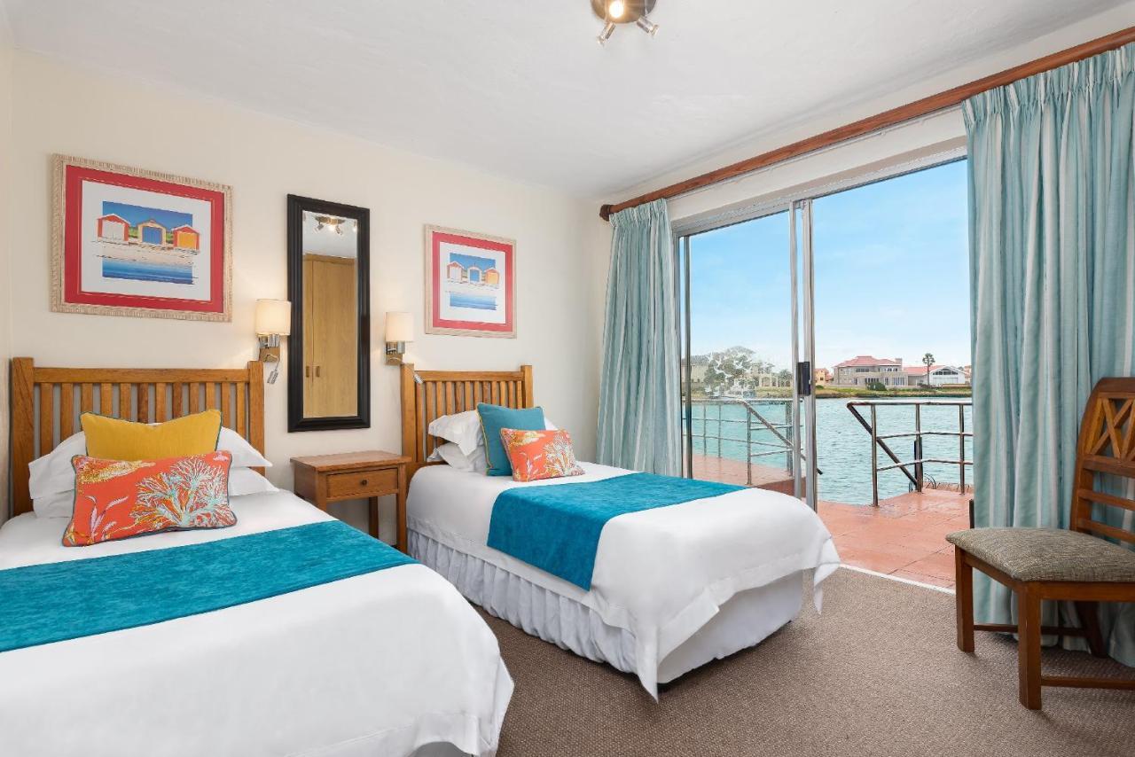 First Group Port Owen Marina Apartment Велдриф Екстериор снимка